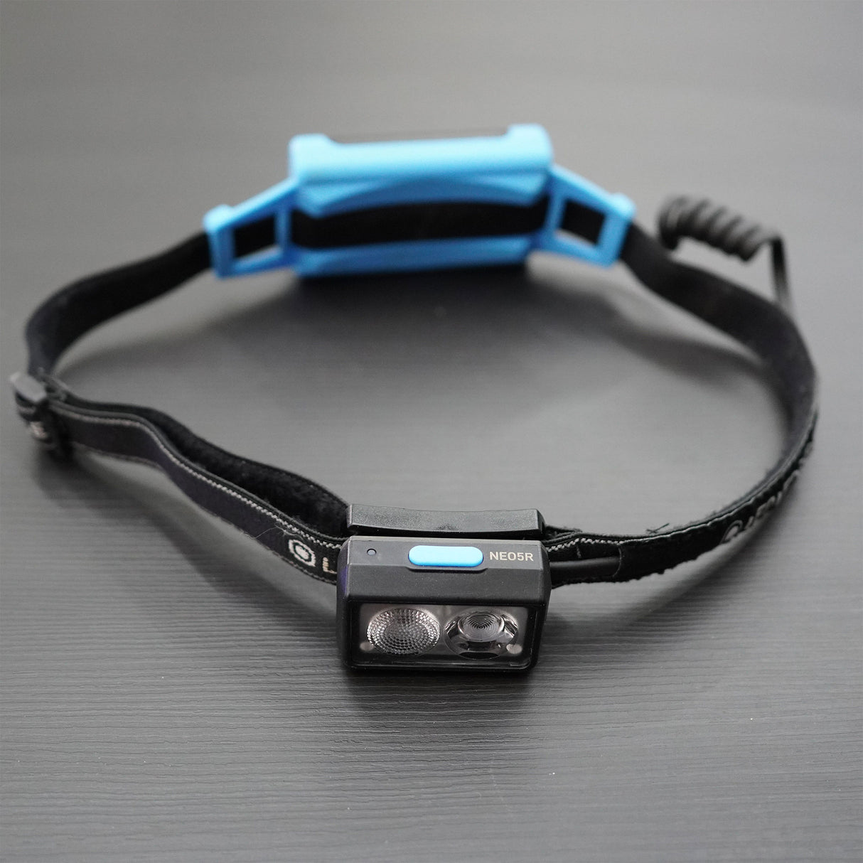 สินค้าปล่อยเช่า_ไฟฉาย Ledlenser NEO5R 600 Lumens Headlamp สี Black/Blue