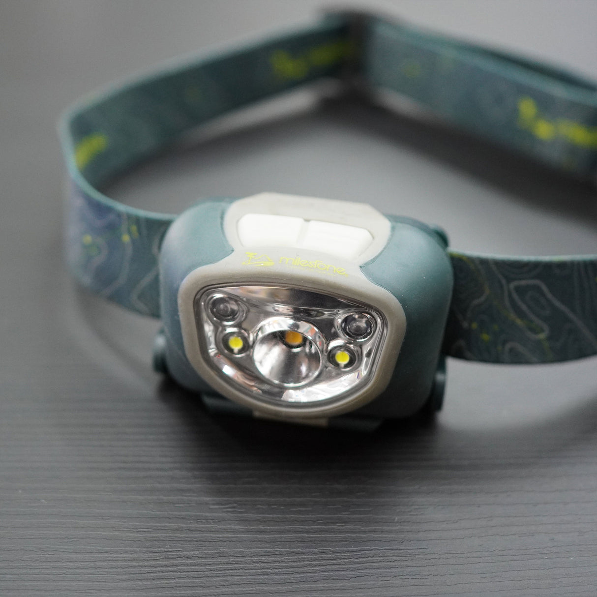 สินค้าปล่อยเช่า_ไฟฉาย Milestone MS-B4 220 Lumens Headlamp สี Blue