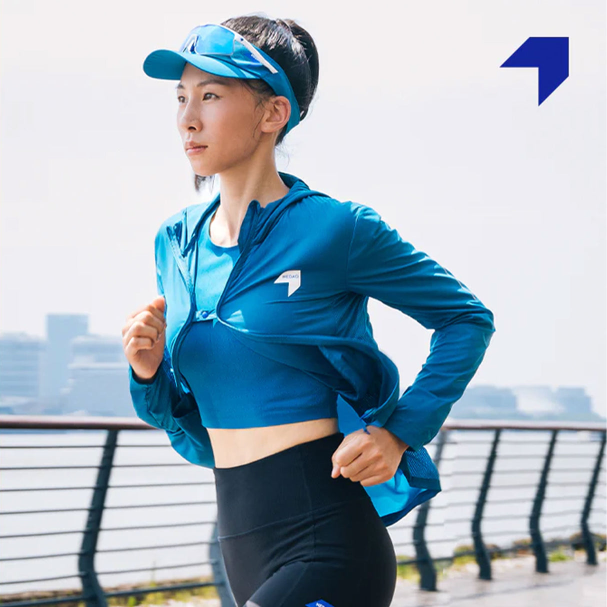 NEDAO WOMEN'S SKIN+PACKABLE WINDBREAKER