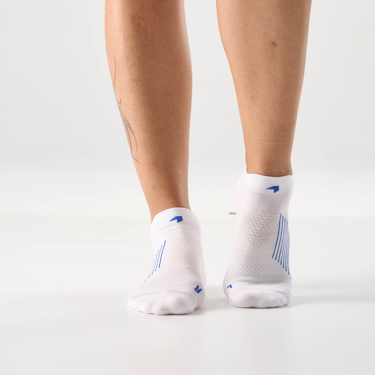 NEDAO 2026 ARCHWRAP RUNNING SOCKS