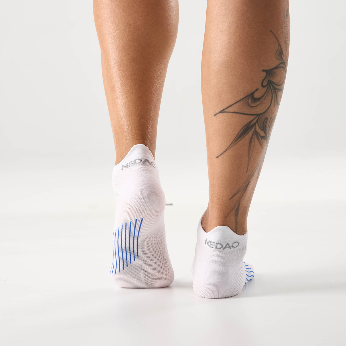 NEDAO 2026 ARCHWRAP RUNNING SOCKS