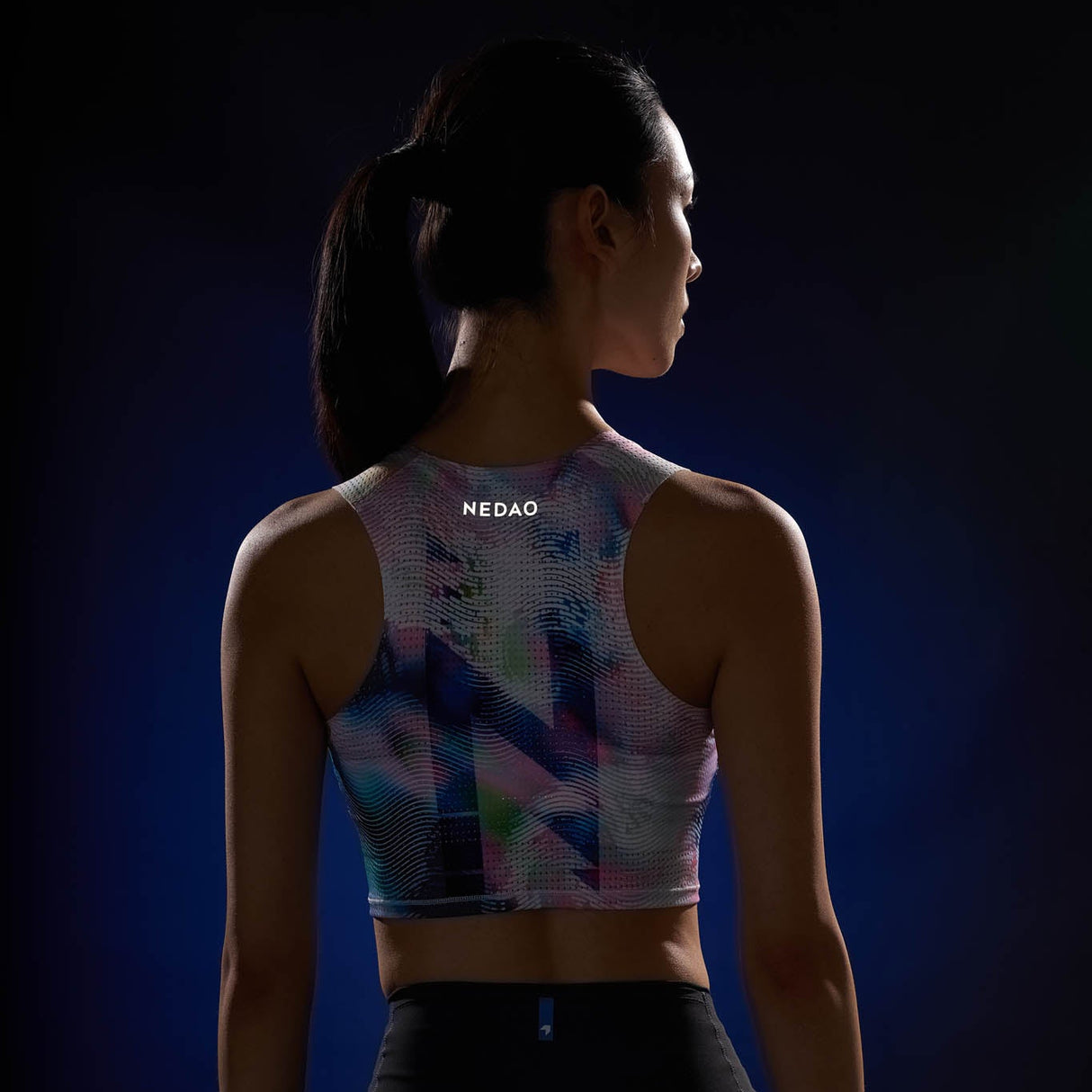 NEDAO 2026 WOMEN'S QIFLOW RUNNING CROP TOP V2.0 - VORTEX