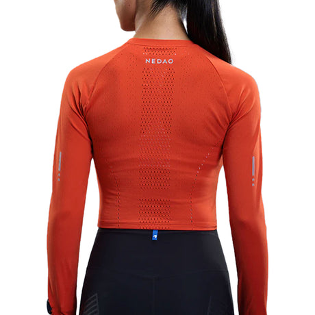 NEDAO WOMEN'S QIFLOW FITTED CREW LONG SLEEVE