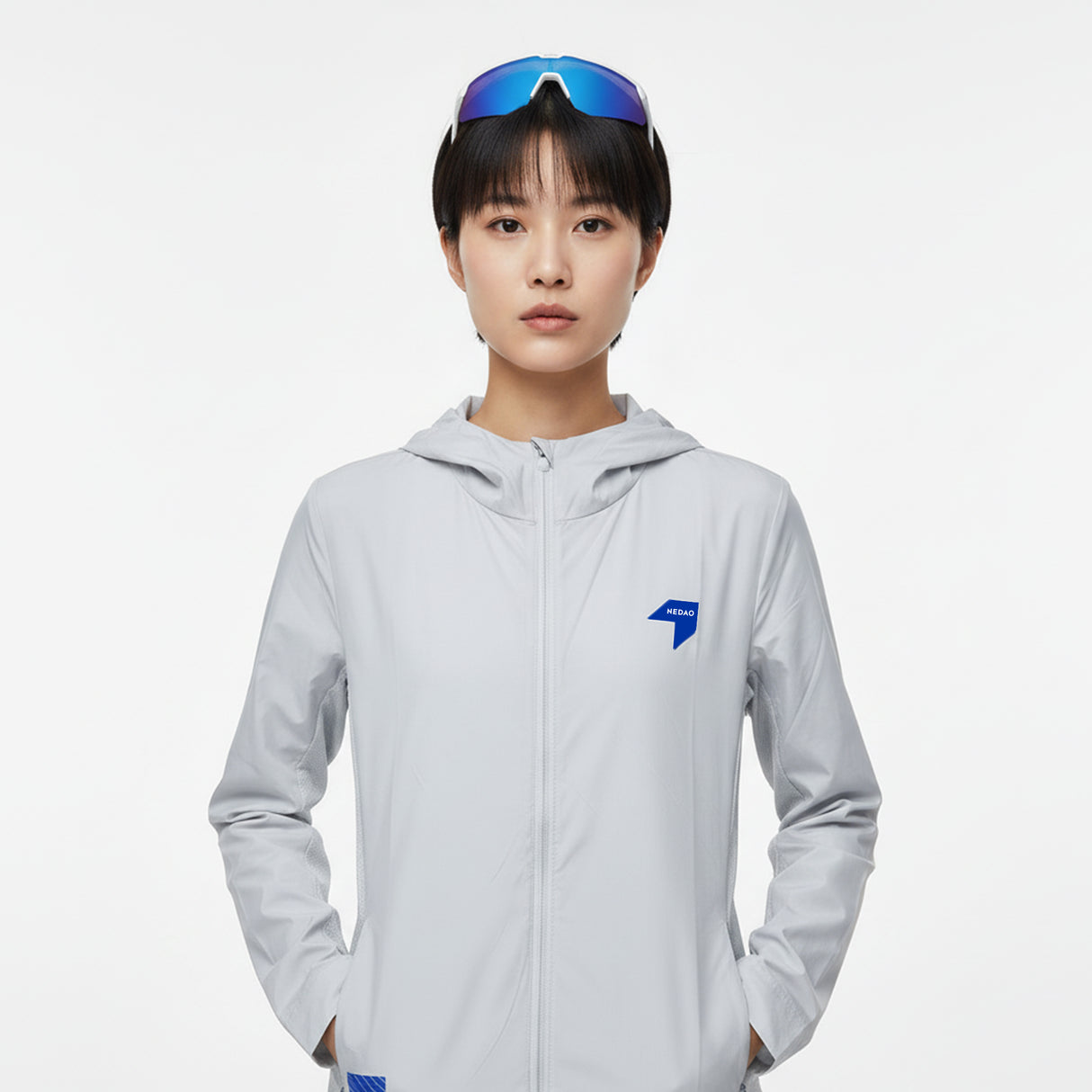 NEDAO WOMEN'S PACKABLE WINDBREAKER SKIN+