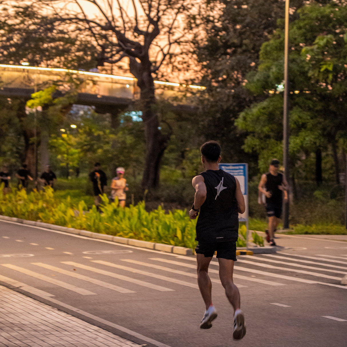 SHRPATH UNISEX LIGHT RUNNING TANK #SH1013