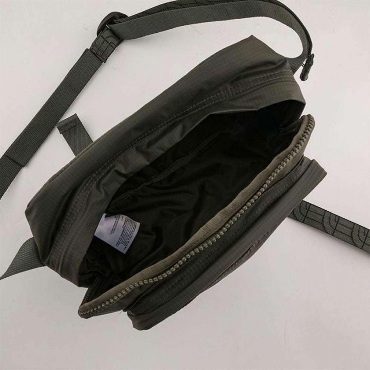 THE NORTH FACE CITY SHOULDER BAG - AP