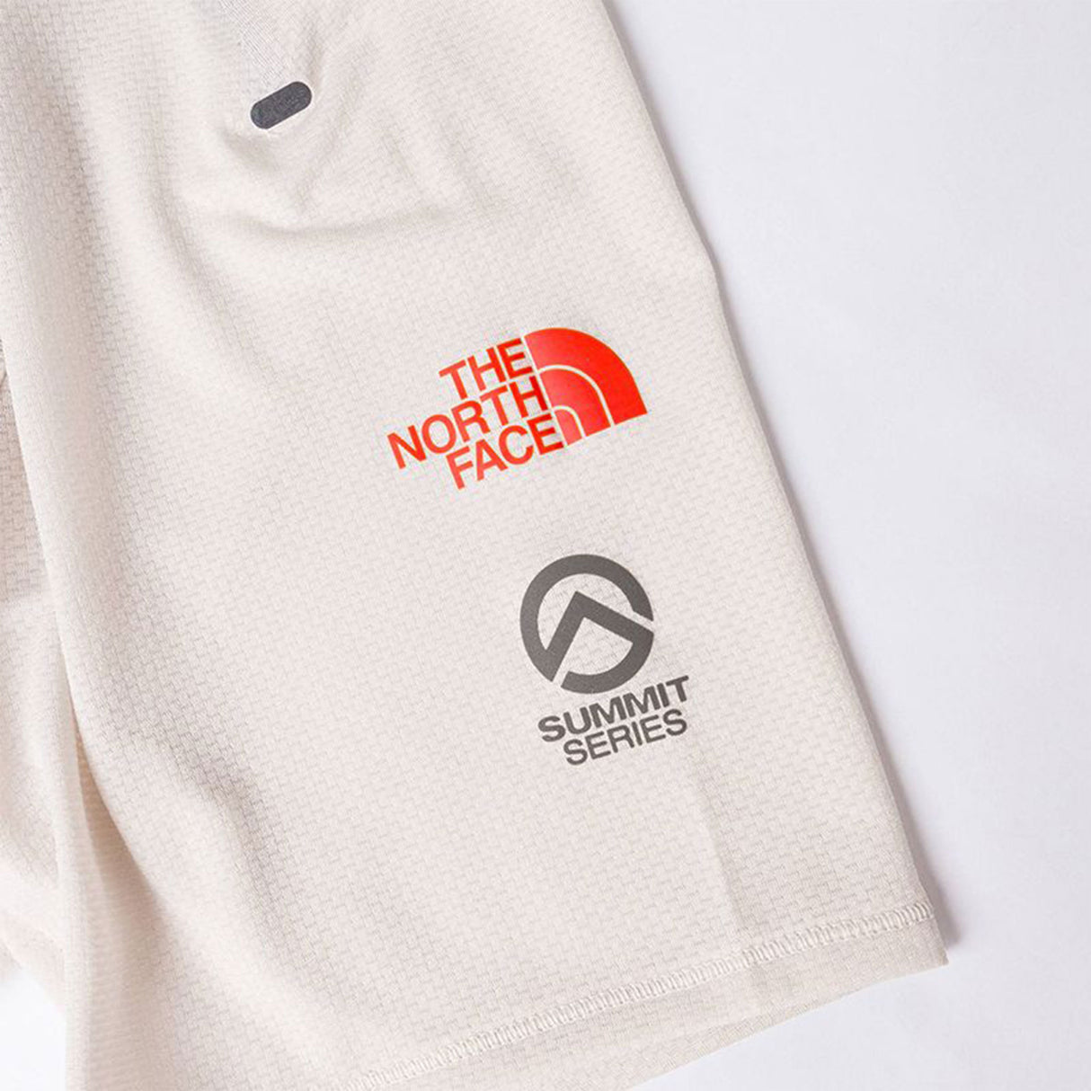 THE NORTH FACE WOMEN SUMMIT HIGH TRAIL SS - GRAPHIC - FLORA ALPINA COLLECTION